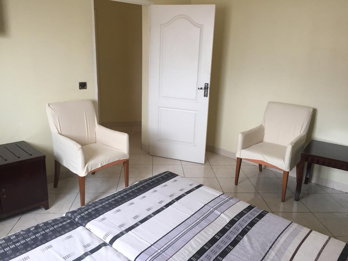 White Palace Hotel Antananarivo Kültér fotó